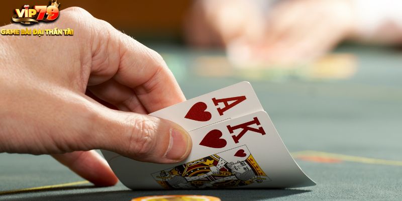 Đánh Bài Casino Online: Trải Nghiệm Casino Tại Nhà Cùng Vip79